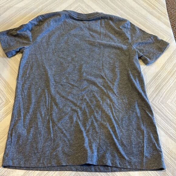 NFL Team Apparel Boys Grey Logo T-shirt - Picture 6 of 6